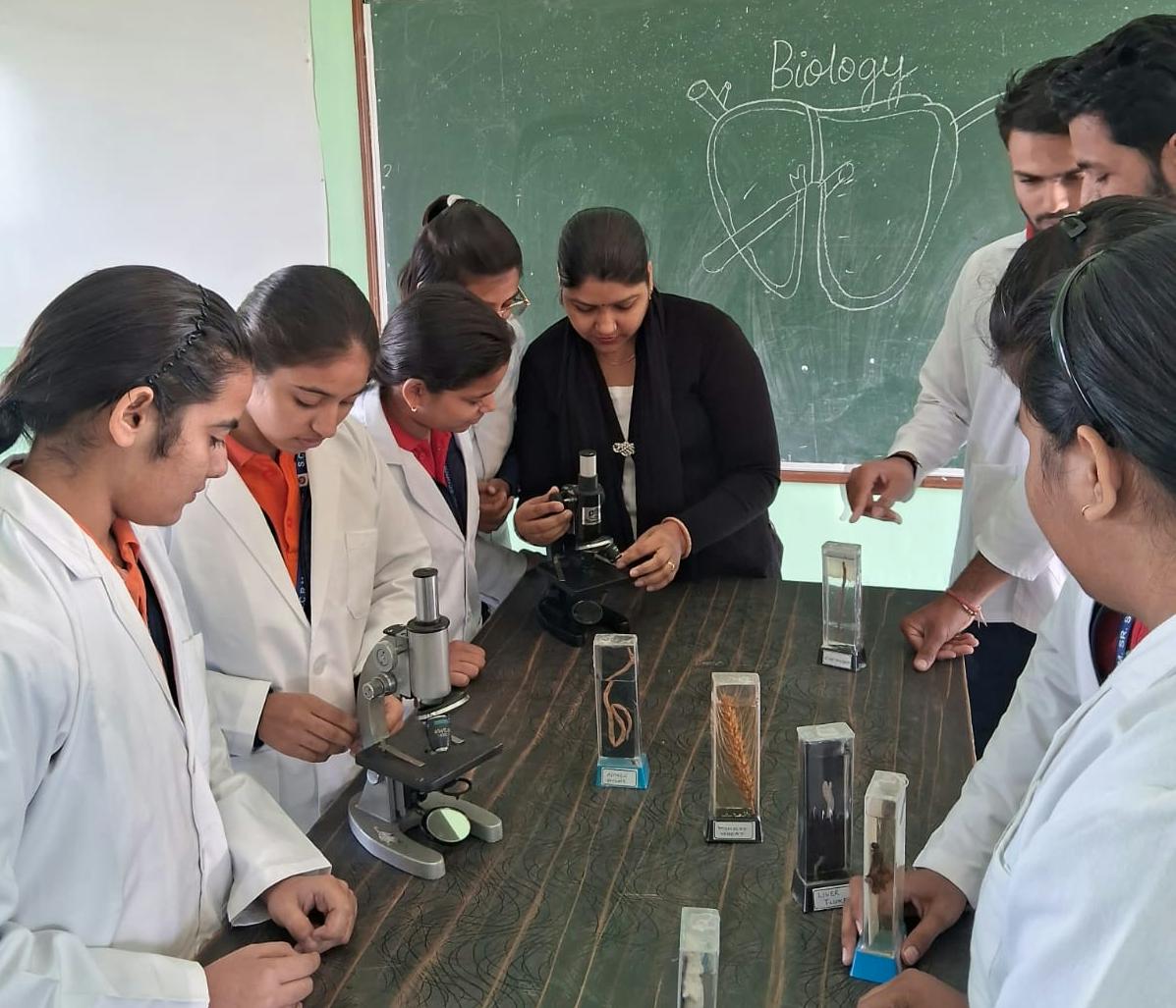 Bilogy Lab, Sir Chhoturam Modern Sr. Sec. School (SCRM School)